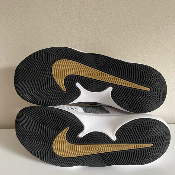 Nike Air Precision II DC1811-100 White/Gold Basketball Shoes Mens Size 8 - Picture 9 of 10